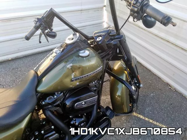 1HD1KVC1XJB670854 фото 8