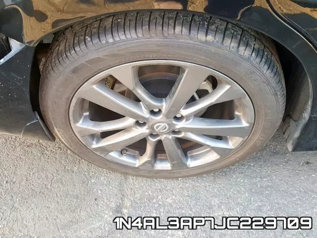 1N4AL3AP7JC229709 фото 9