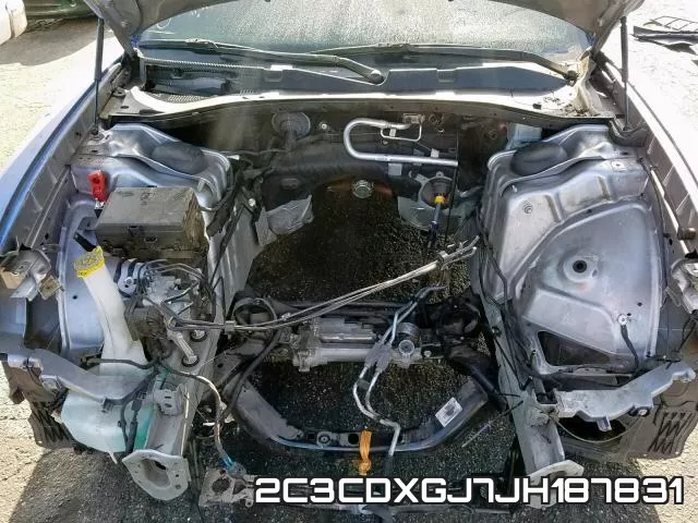 2C3CDXGJ7JH187831 фото 8