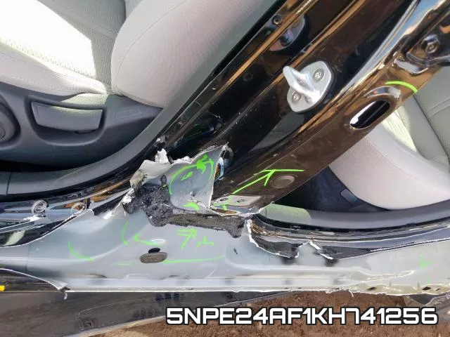 5NPE24AF1KH741256 фото 2