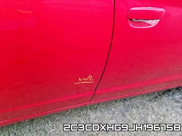 2C3CDXHG9JH196758 фото 8