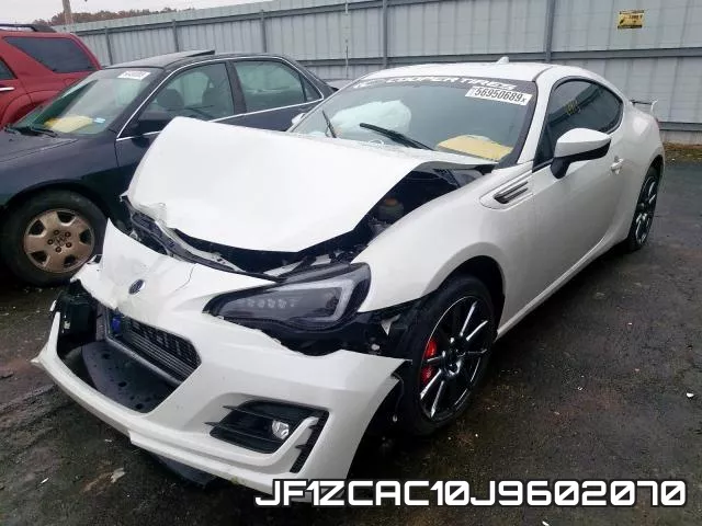 JF1ZCAC10J9602070 фото 3