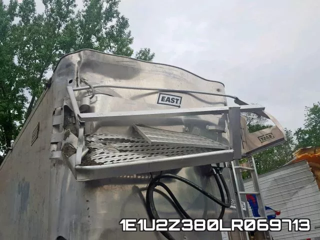 1E1U2Z380LR069713 фото 10