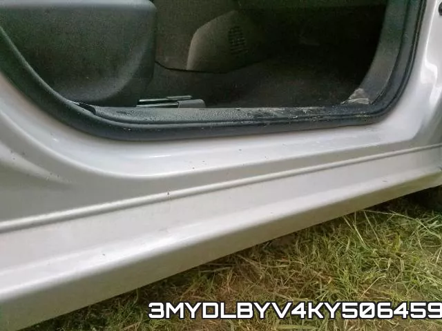 3MYDLBYV4KY506459 фото 10