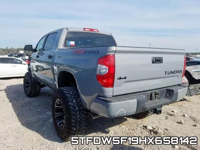 5TFDW5F19HX658142 фото 3