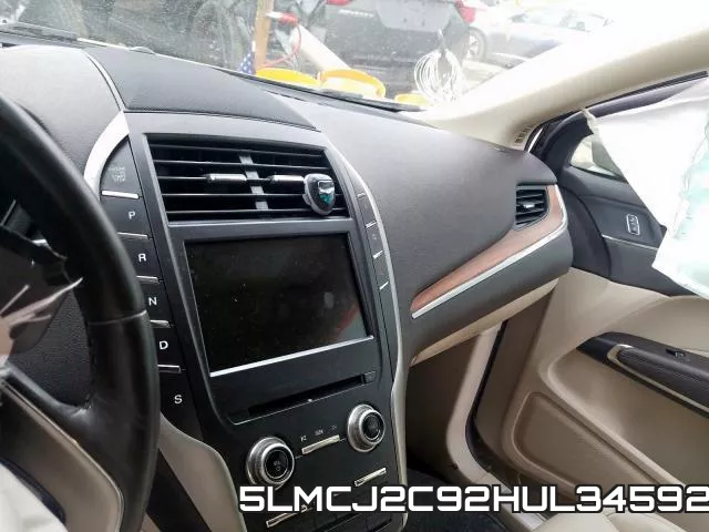 5LMCJ2C92HUL34592 фото 9