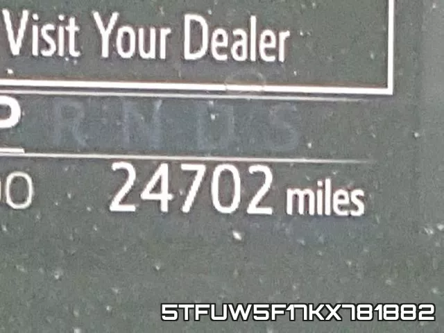 5TFUW5F17KX781882 фото 8
