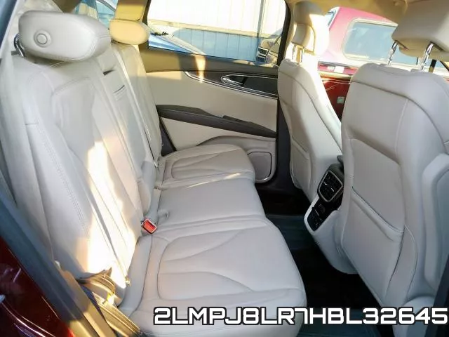 2LMPJ8LR7HBL32645 фото 6