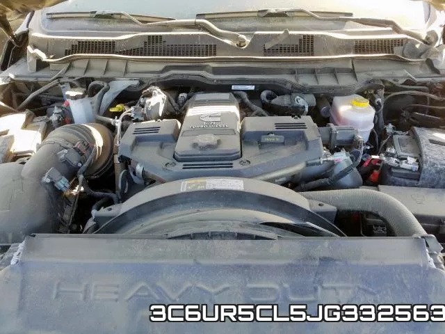 3C6UR5CL5JG332563 фото 5