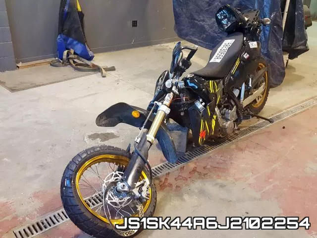 JS1SK44A6J2102254 фото 3