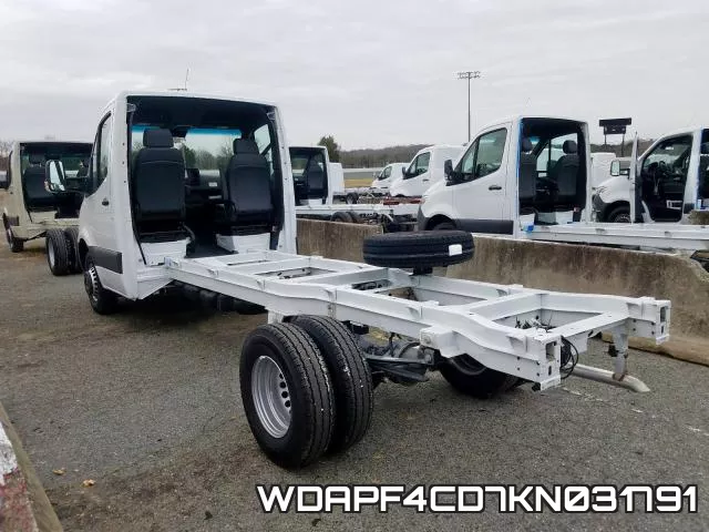 WDAPF4CD7KN031791 фото 4
