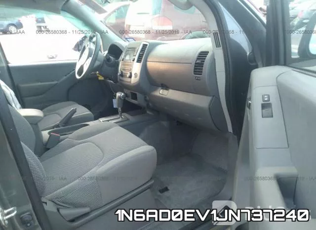 1N6AD0EV1JN737240 фото 5