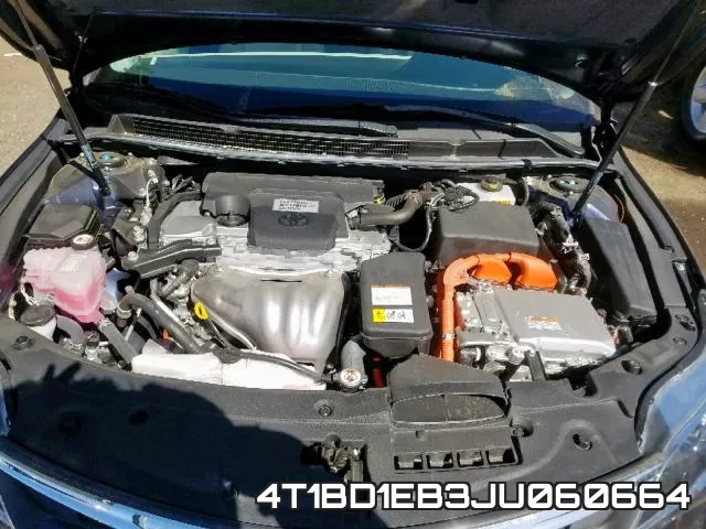 4T1BD1EB3JU060664 фото 7