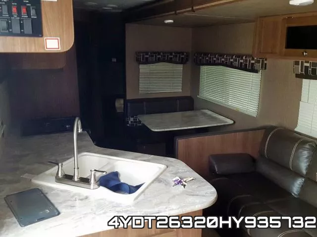 4YDT26320HY935732 фото 4