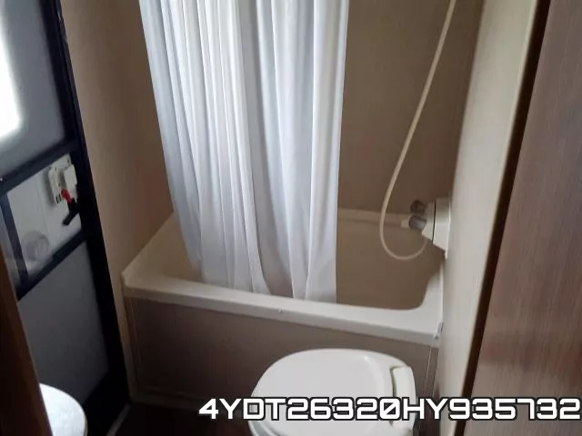 4YDT26320HY935732 фото 6