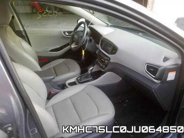 KMHC75LC0JU064850 фото 6