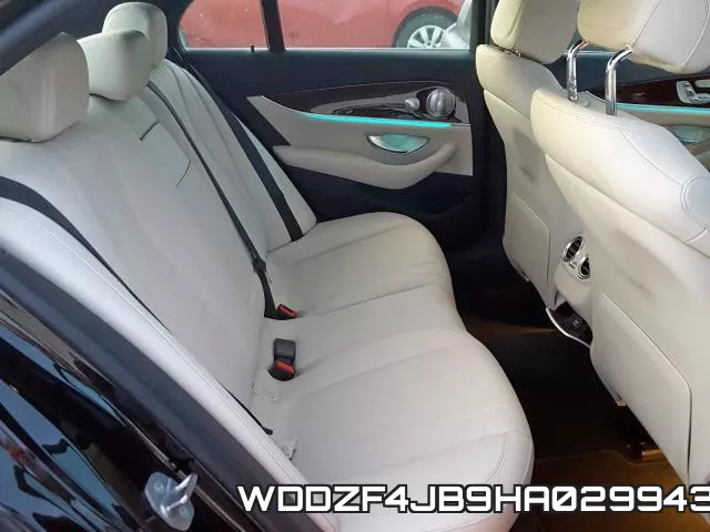 WDDZF4JB9HA029943 фото 6