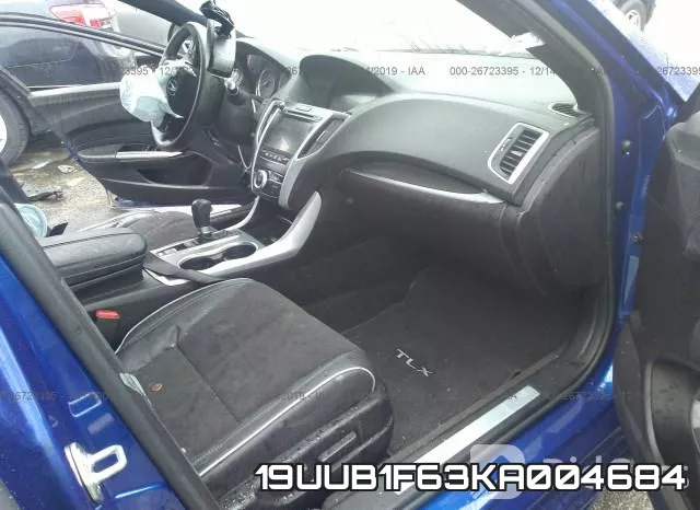 19UUB1F63KA004684 фото 5