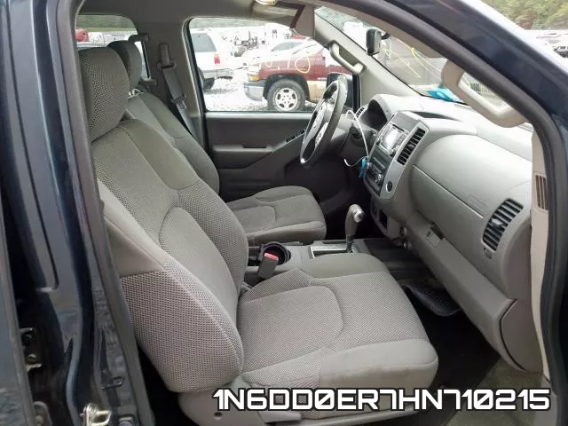 1N6DD0ER7HN710215 фото 4