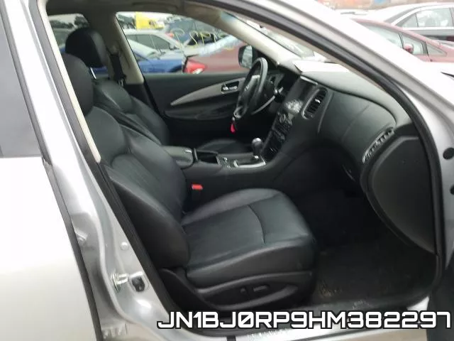 JN1BJ0RP9HM382297 фото 5