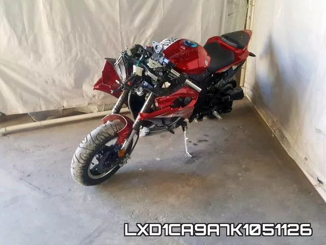 LXD1CA9A7K1051126 фото 3
