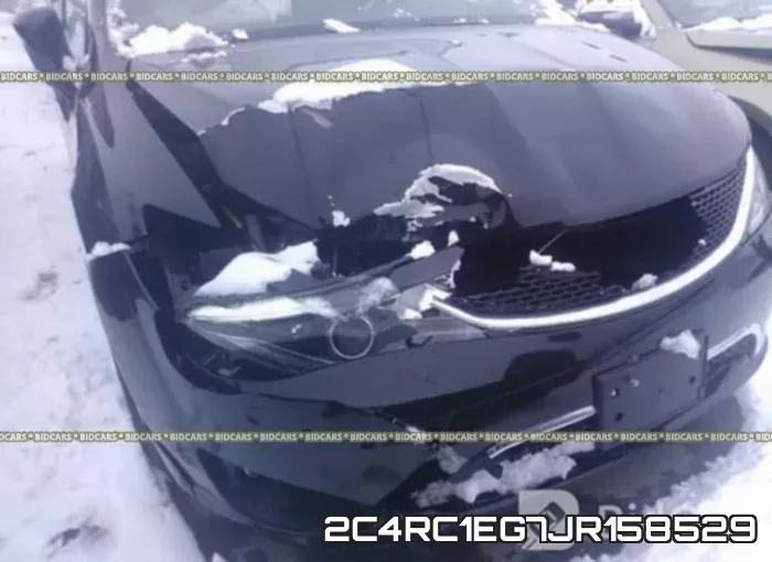 2C4RC1EG7JR158529 фото 7