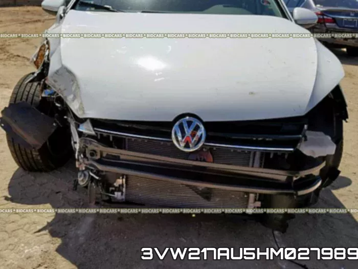 3VW217AU5HM027989 фото 8