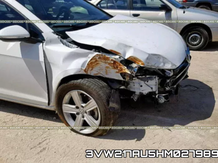 3VW217AU5HM027989 фото 10