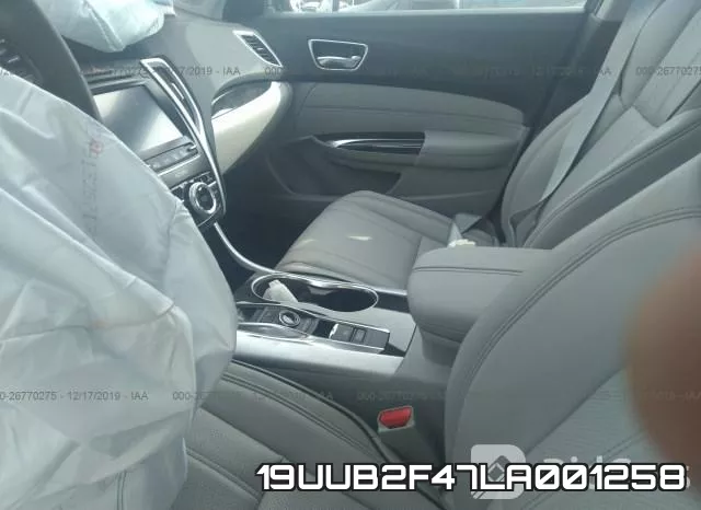19UUB2F47LA001258 фото 4