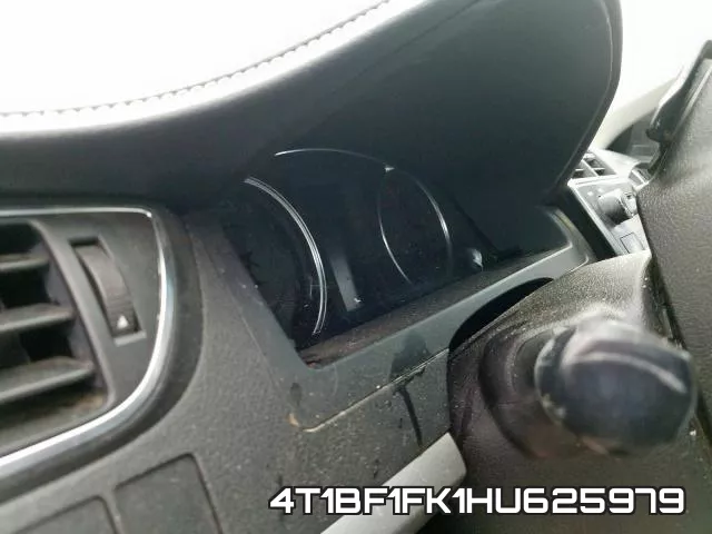 4T1BF1FK1HU625979 фото 8