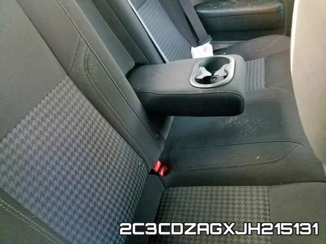 2C3CDZAGXJH215131 фото 5