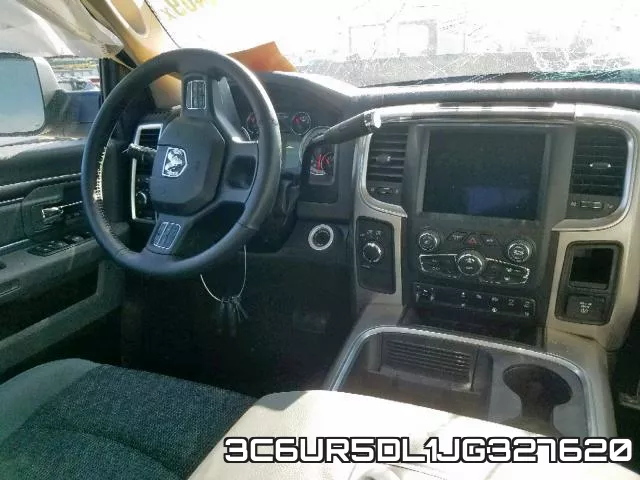 3C6UR5DL1JG327620 фото 9