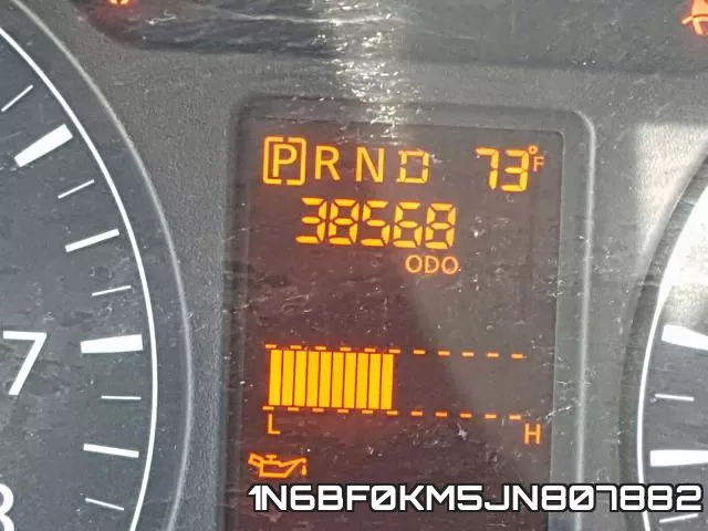 1N6BF0KM5JN807882 фото 7