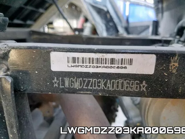 LWGMDZZ03KA000696 фото 2