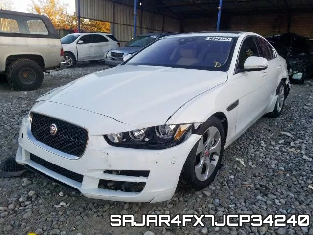SAJAR4FX7JCP34240 фото 3