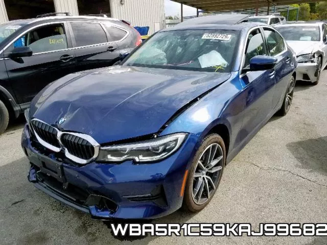 WBA5R1C59KAJ99682 фото 3