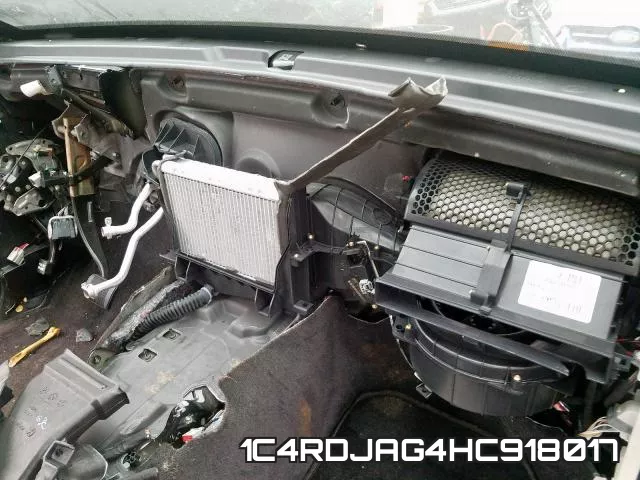 1C4RDJAG4HC918017 фото 10