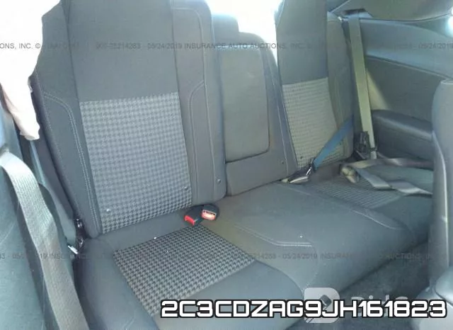 2C3CDZAG9JH161823 фото 7