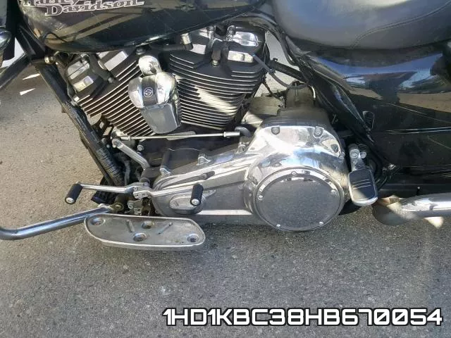1HD1KBC38HB670054 фото 7