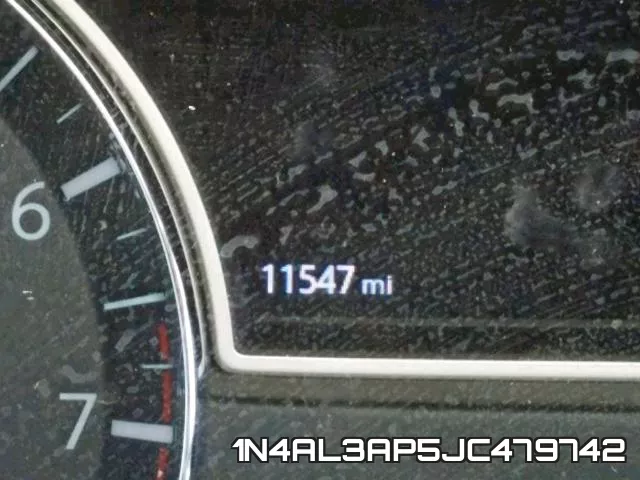 1N4AL3AP5JC479742 фото 4