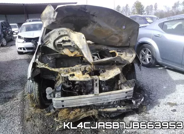 KL4CJASB7JB663953 фото 4