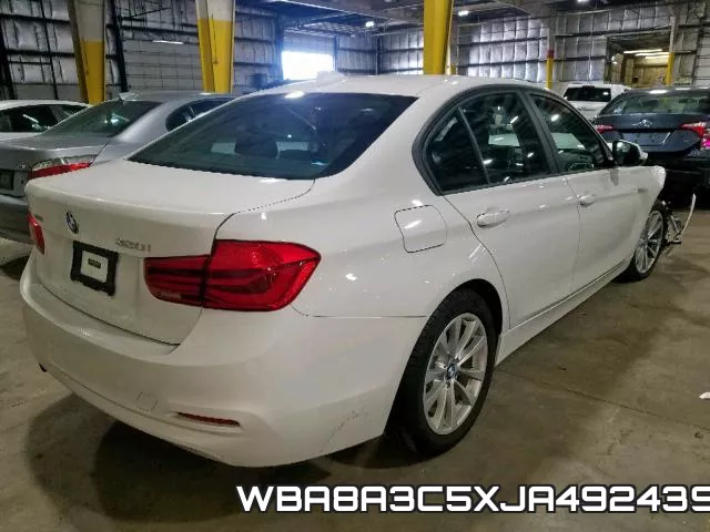 WBA8A3C5XJA492439 фото 4