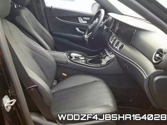 WDDZF4JB5HA164028 фото 3