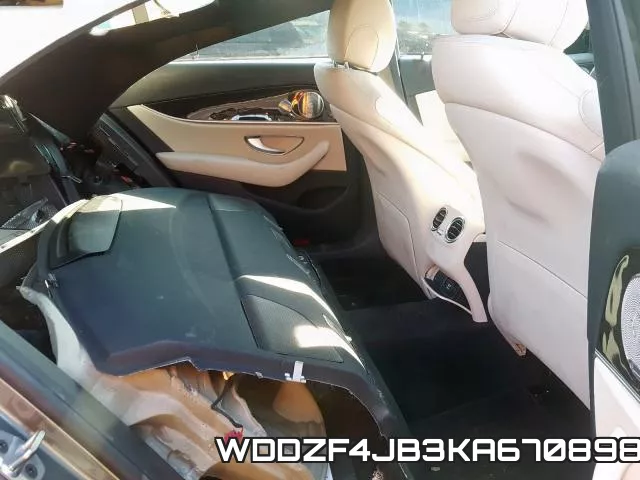 WDDZF4JB3KA670898 фото 6