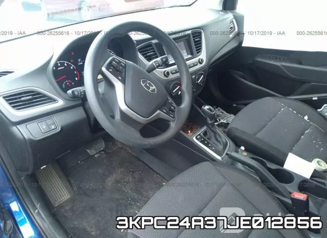 3KPC24A37JE012856 фото 4