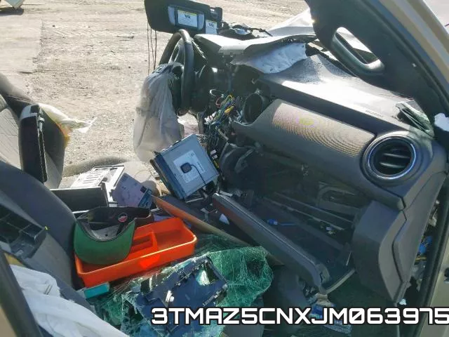 3TMAZ5CNXJM063975 фото 4