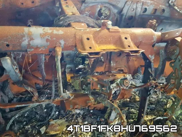 4T1BF1FK8HU769562 фото 7