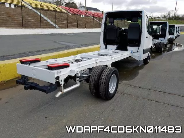 WDAPF4CD6KN011483 фото 4