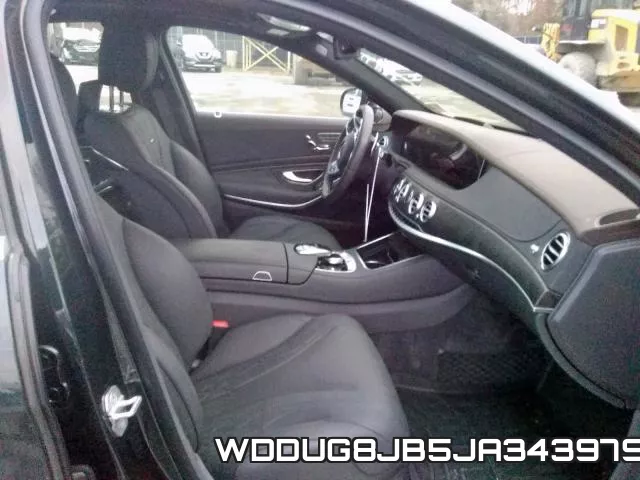 WDDUG8JB5JA343979 фото 3