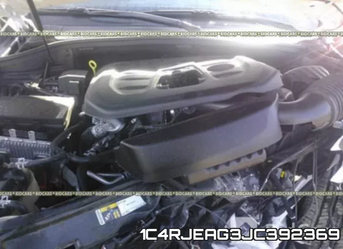 1C4RJEAG3JC392369 фото 2